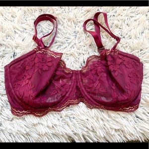 Lace Victoria’s Secret Dream Angels Bra